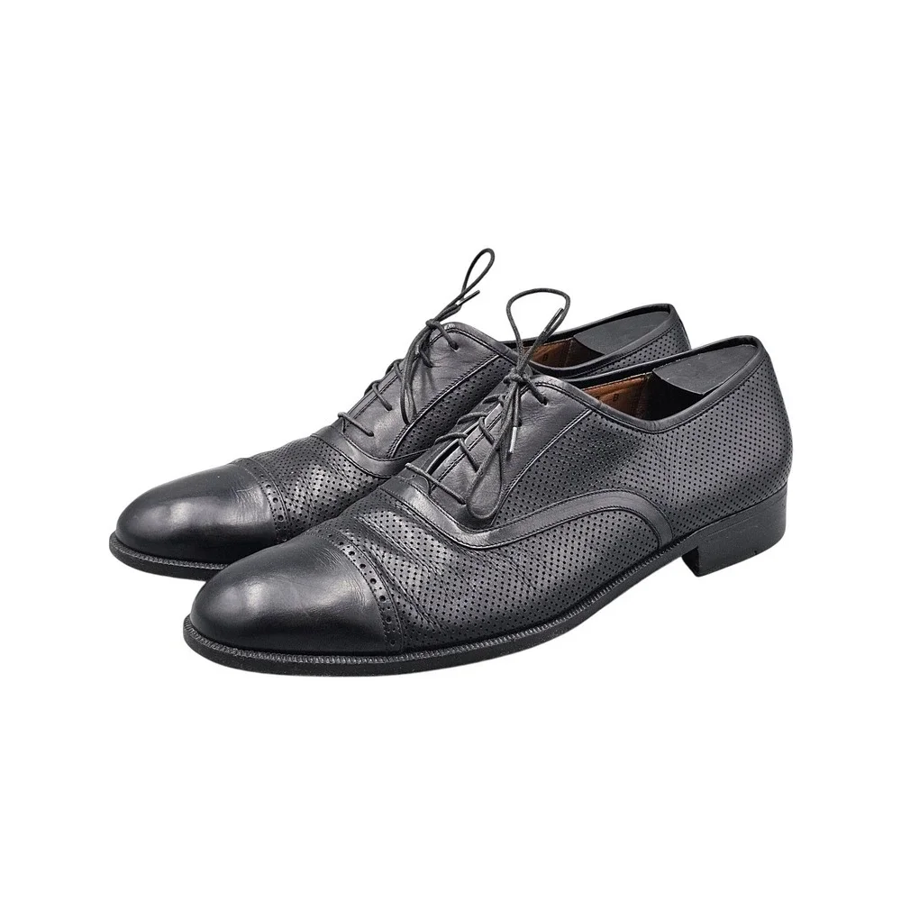 Salvatore Ferragamo Men's Size 12 B EUC Black Perforated Leather Cap Toe Oxfords